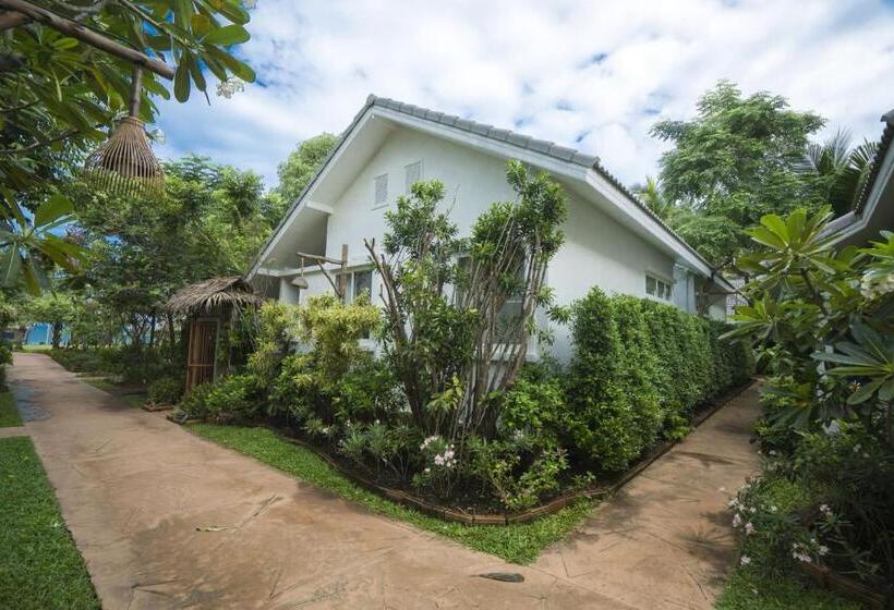 디럭스 방갈로, King S Garden Resort   Sha Plus