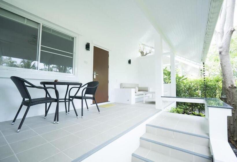 디럭스 방갈로, King S Garden Resort   Sha Plus