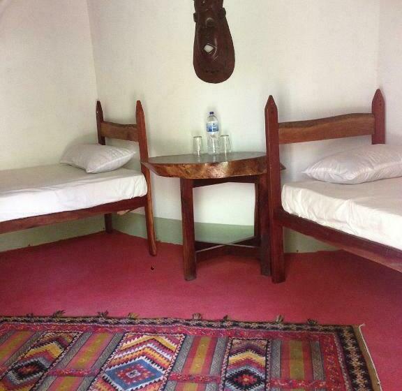 اتاق لوکس, Nemasu Ecolodge