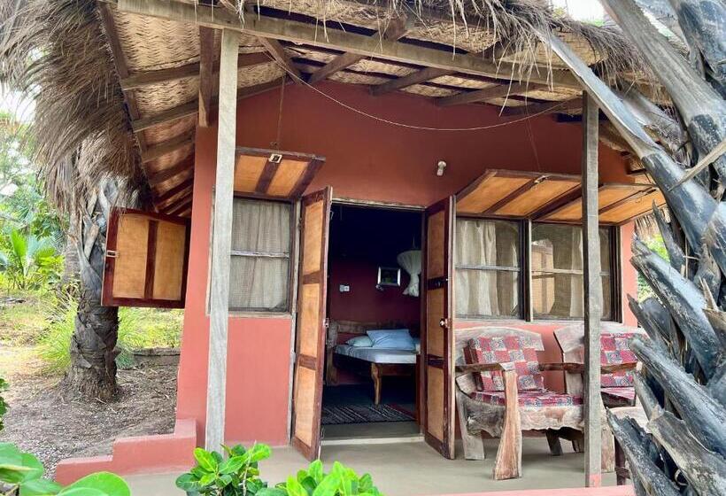 Triple Room Sea View, Nemasu Ecolodge