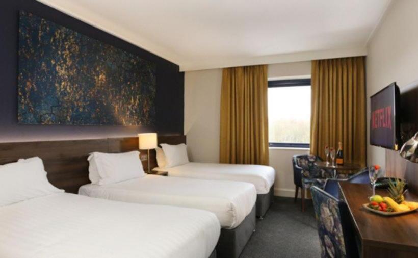 标准三人间, Nox Hotel Galway