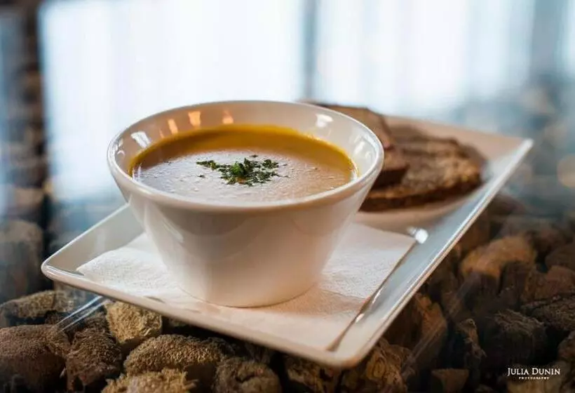 اتاق استاندارد یک نفره, Nox Hotel Galway