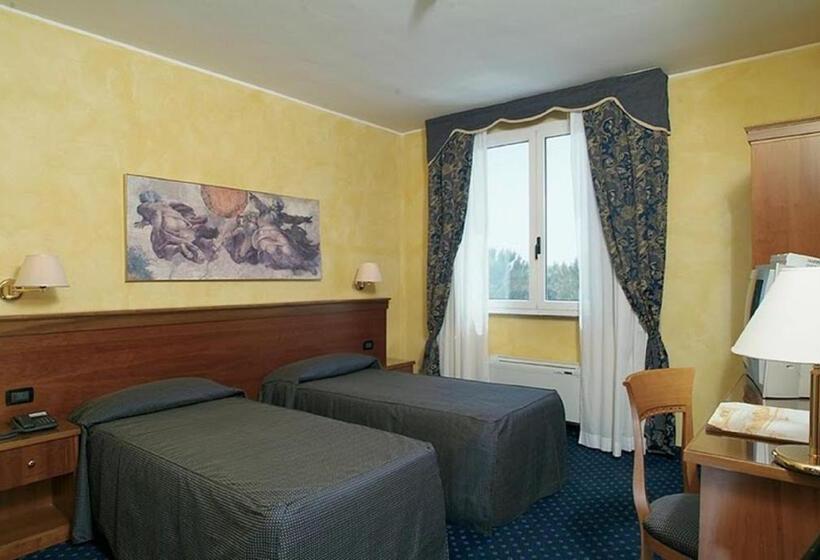 חדר סטנדרט, Riz B.b