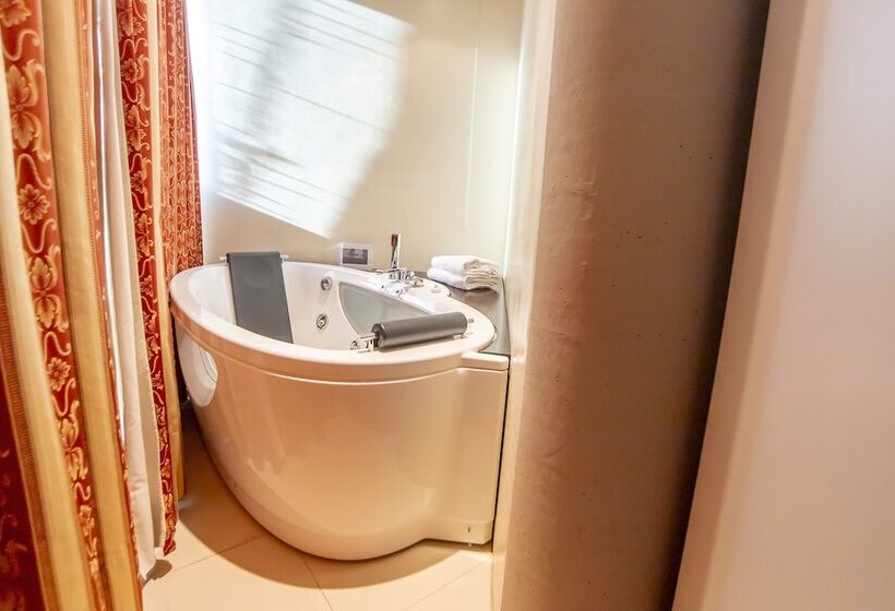 סוויטה, Riz B.b