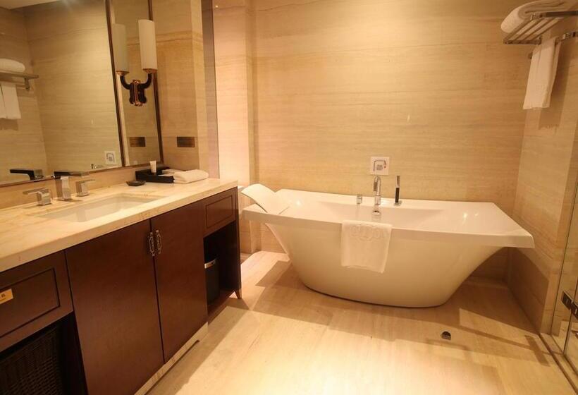 Номер Deluxe Кровать Кинг, Royal Century Hotel Shanghai