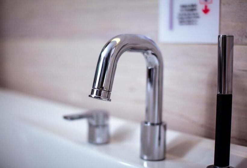 Номер Deluxe, Royal Century Hotel Shanghai