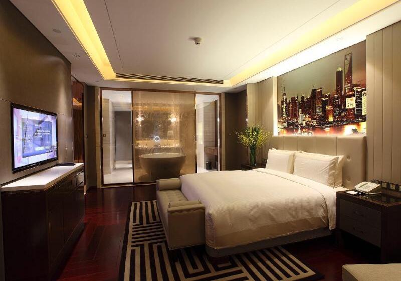 Номер Deluxe, Royal Century Hotel Shanghai