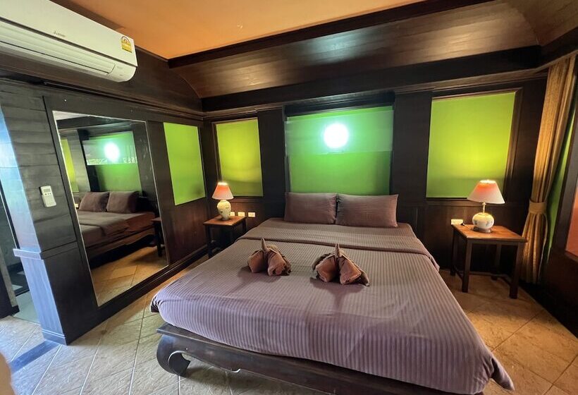 Номер Superior, Sea Breeze Resort   Sha Plus