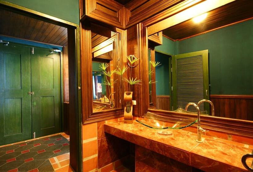 Номер Стандарт с Гидромассажем, Sea Breeze Resort   Sha Plus