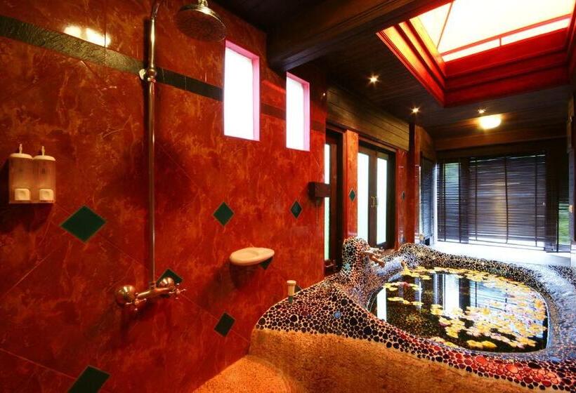 Номер Стандарт с Гидромассажем, Sea Breeze Resort   Sha Plus