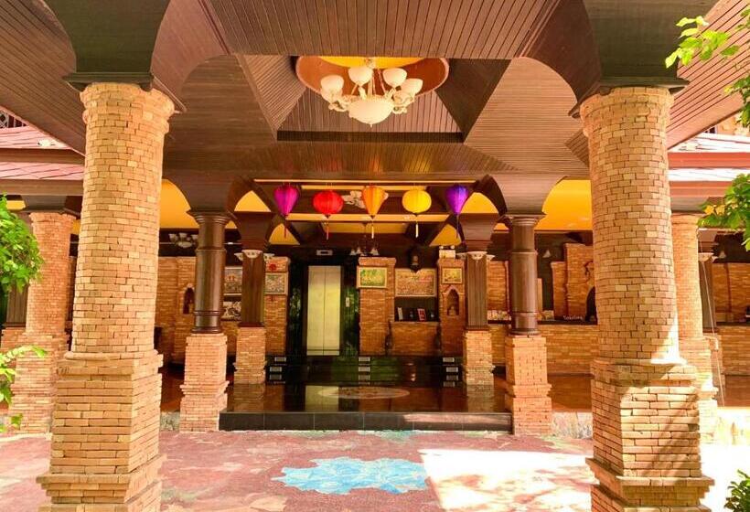 Бунгало Стандарт, Sea Breeze Resort   Sha Plus