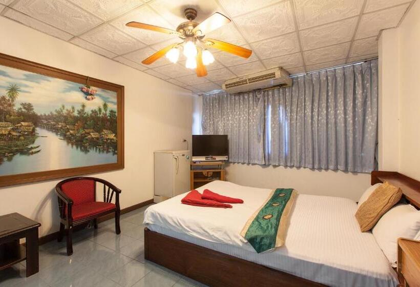 חדר סטנדרט, The Encore