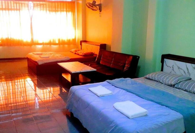 חדר משפחתי, The Encore