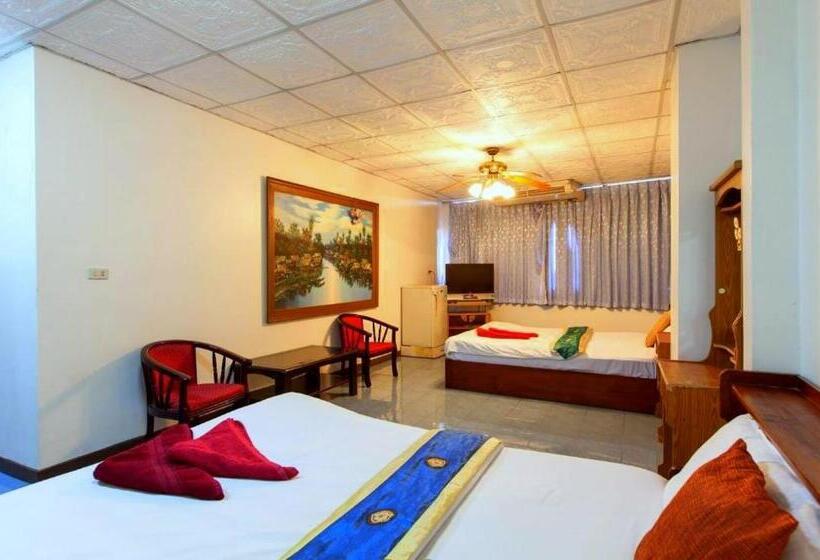 חדר משפחתי, The Encore