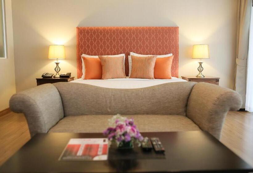 풀장 전망 스위트, Le Patta Hotel Chiang Rai Sha Extra Plus