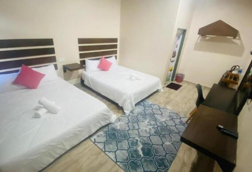 اتاق سوپریور خانوادگی, Motel Seri Mutiara