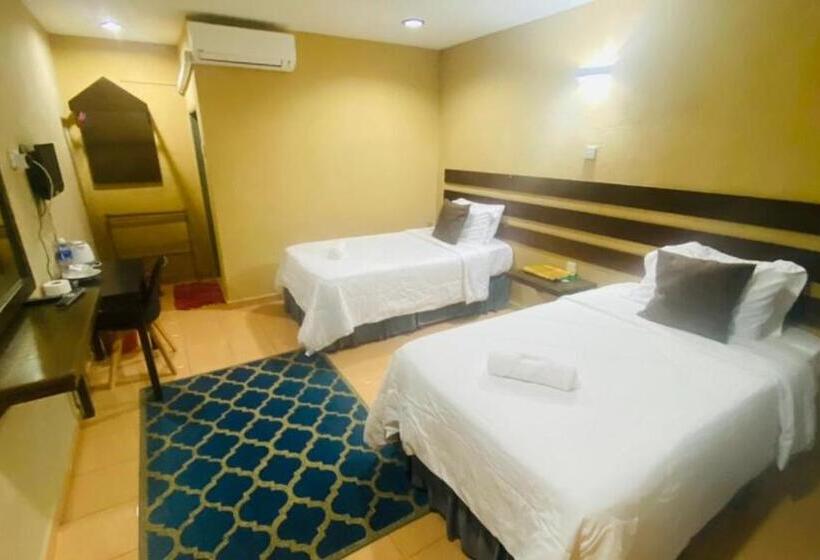 غرفة قياسية ثلاثية, Motel Seri Mutiara