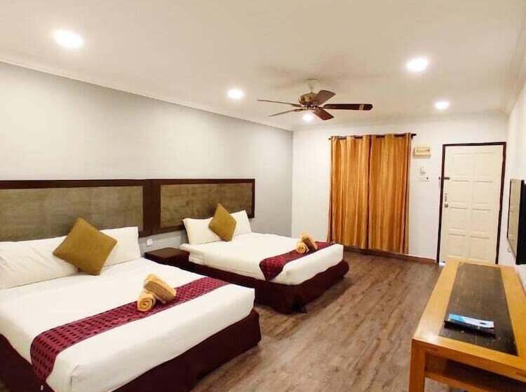 Quarto Familiar, Shell Out Cenang Beach Resort