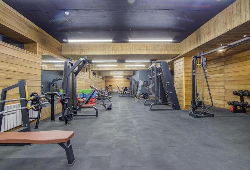 اتاق استاندارد چهار تخته, Olimp