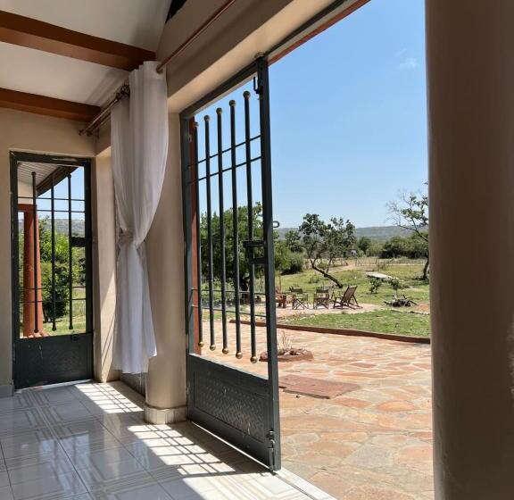 اتاق سوپریور با تخت بزرگ, Masai Heritage Homes