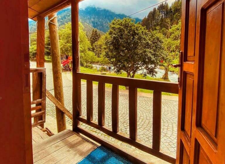 בקתת חדר, Cancik Dağ Evleri