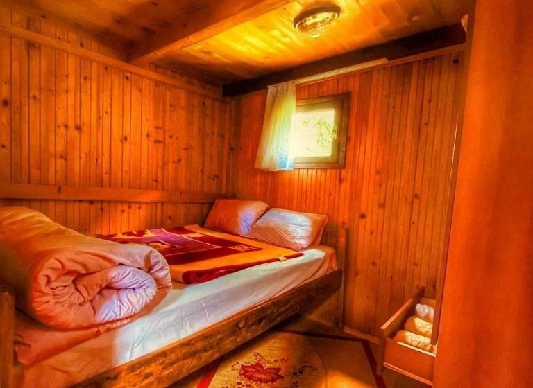 בקתת חדר, Cancik Dağ Evleri