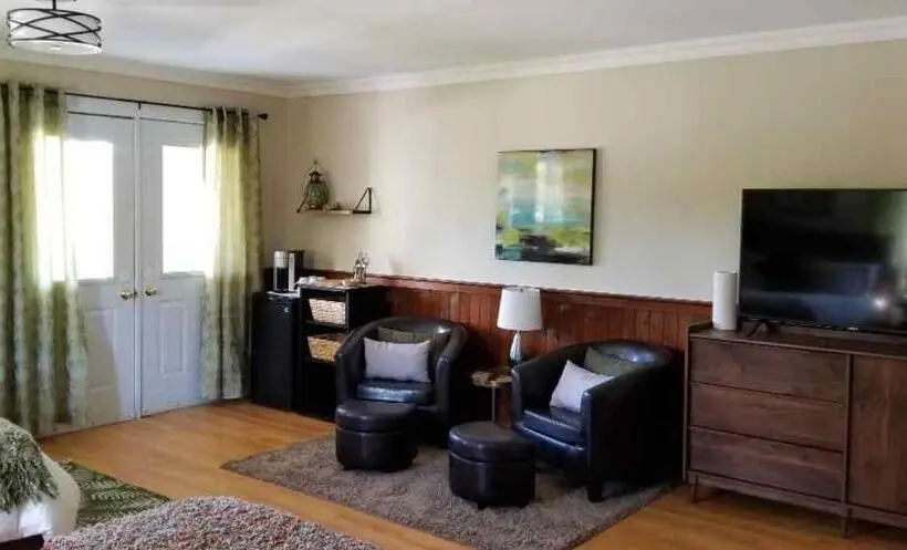 バルコニー付スイート, Trinity Guest House