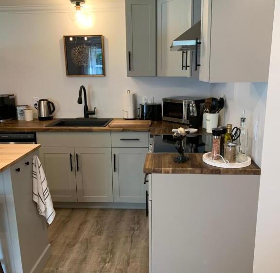 １ベッドルームアパートメント, Trinity Guest House