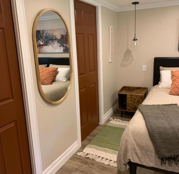 Апартаменты 1 Спальня, Trinity Guest House