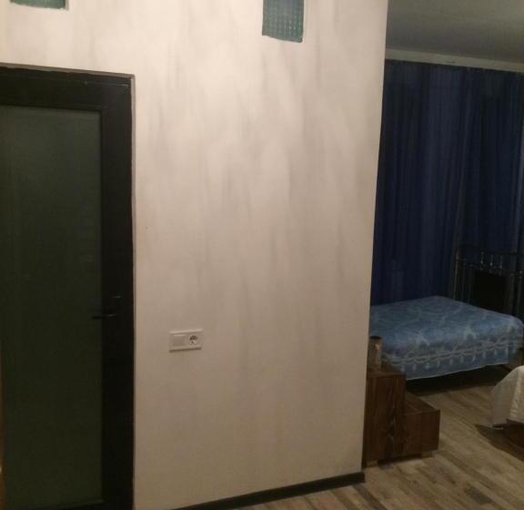 اتاق راحتی سه تخته, Villa Portina