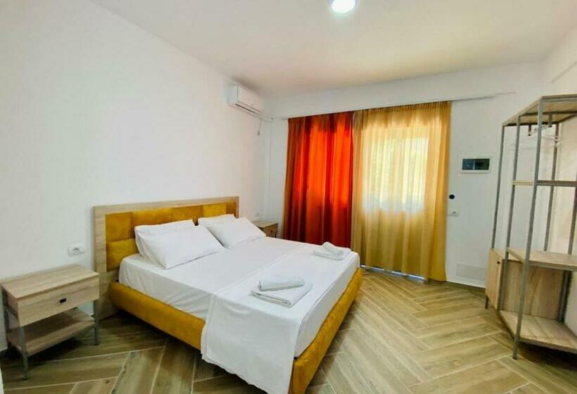 חדר סטנדרט לארבעה, Seascape Vila