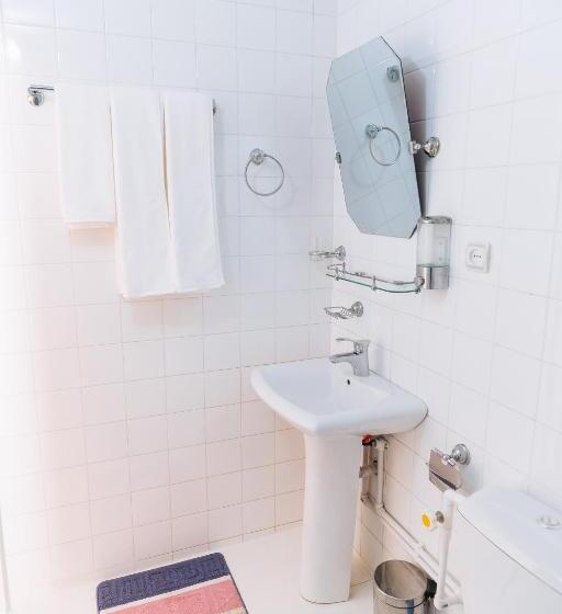 חדר אקונומי יחיד, Lion B&b