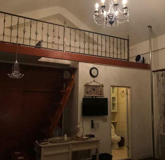 اتاق خانوادگی, 拇指園民宿