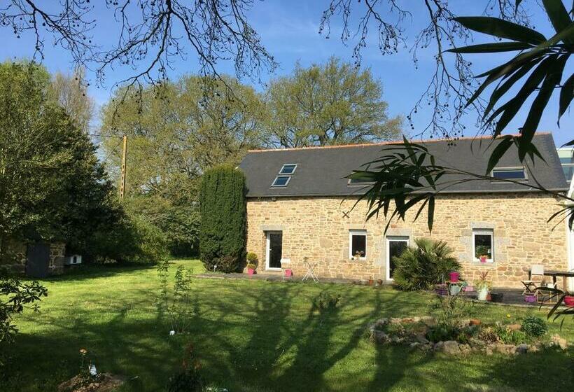 스위트 킹사이즈 침대, Kericouette Et Délices