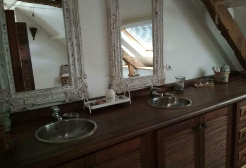 جناح سرير كينج, Kericouette Et Délices