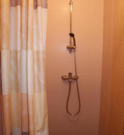 اتاق استاندارد, Ignalinos Sporto Ir Pramogų Centras