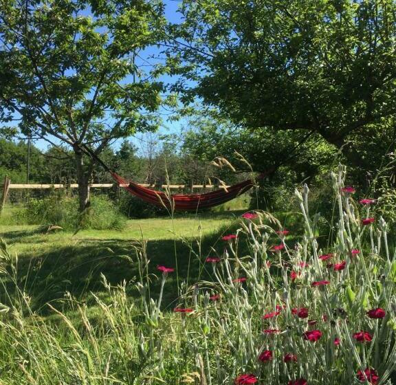 Standard Tent, Loire Valley Llama Farm Stay