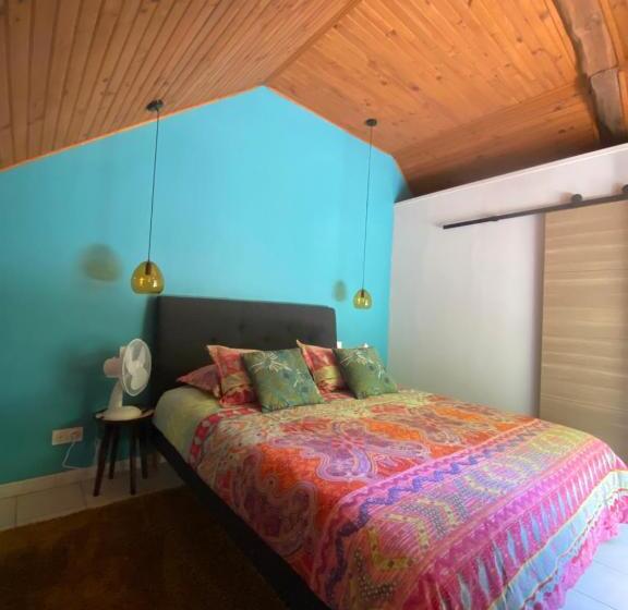 Стандартный Номер Кровать Кинг, Loire Valley Llama Farm Stay