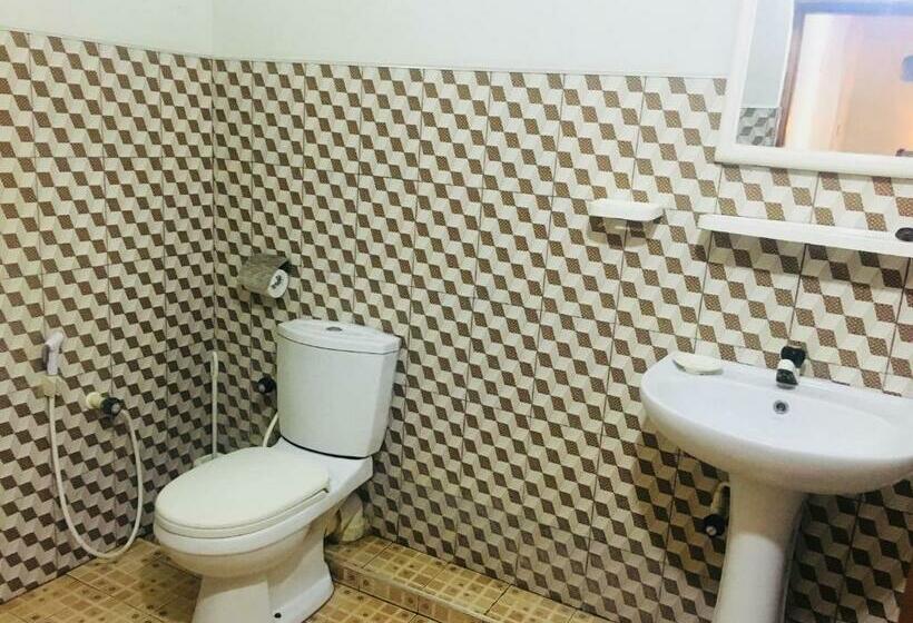 패밀리 룸 가든 전망, New Land Guest House