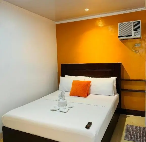 اتاق اکونومی, Vicente Aguirre Rooms