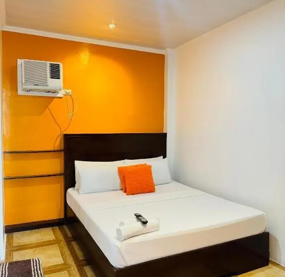 اتاق اکونومی, Vicente Aguirre Rooms