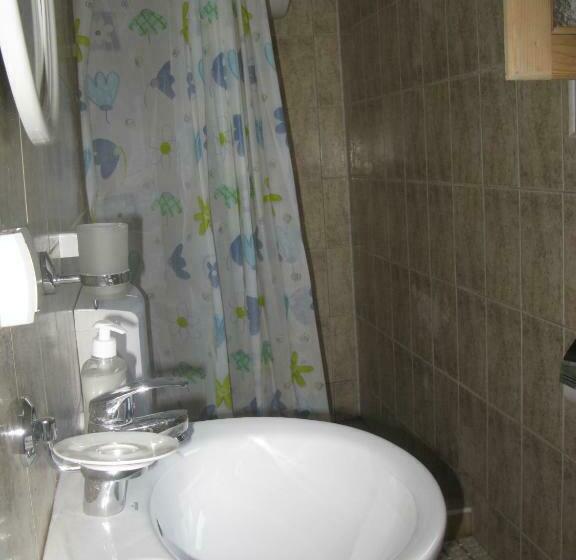 اتاق استاندارد با چشم‌انداز کوهستان, Apartments Izvor Lisine