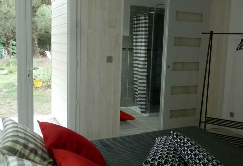 标准间带游泳池, La Désirade