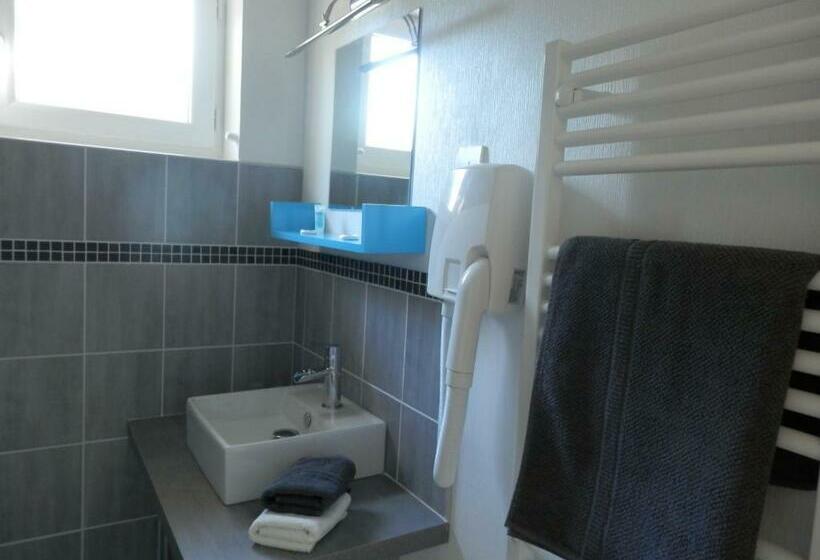 标准房带园景, La Désirade