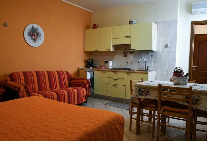 إستوديو قياسى مزودة بتراس, Gli Angeli Agriturismo