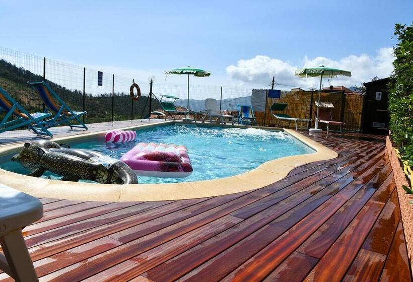 إستوديو قياسى مزودة بتراس, Gli Angeli Agriturismo