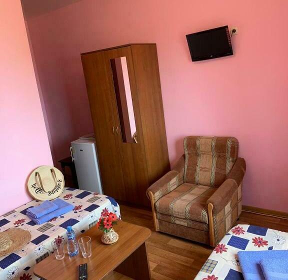 اتاق استاندارد, Guest House Barhatniy Sezon