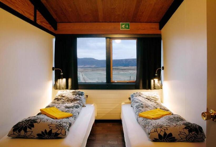 اتاق استاندارد با سرویس بهداشتی مشترک, Geysir Hestar