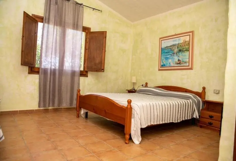 スーペリアトリプルルーム, Agriturismo Santa Lucia