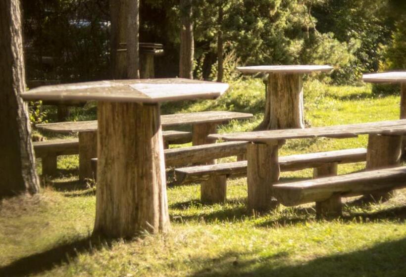 بانگلوی استاندارد, Vaibla Holiday Center